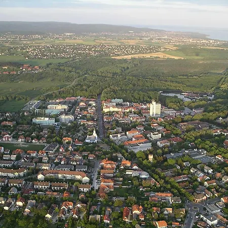 Budai Garden House Дом отдыха Хевиз