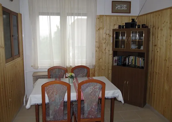 Budai Garden House Дом отдыха *